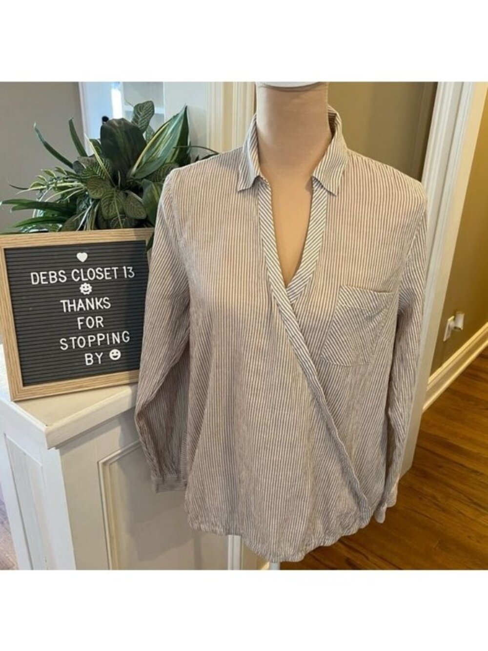J. Jill Women’s Blouse Size Small Striped Cotton Elastic Bottom Faux Wrap Tan